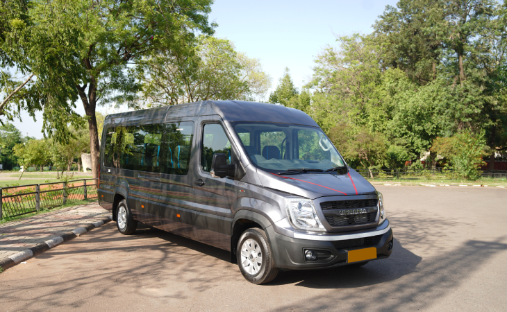 Force Urbania 17 Seater Rental